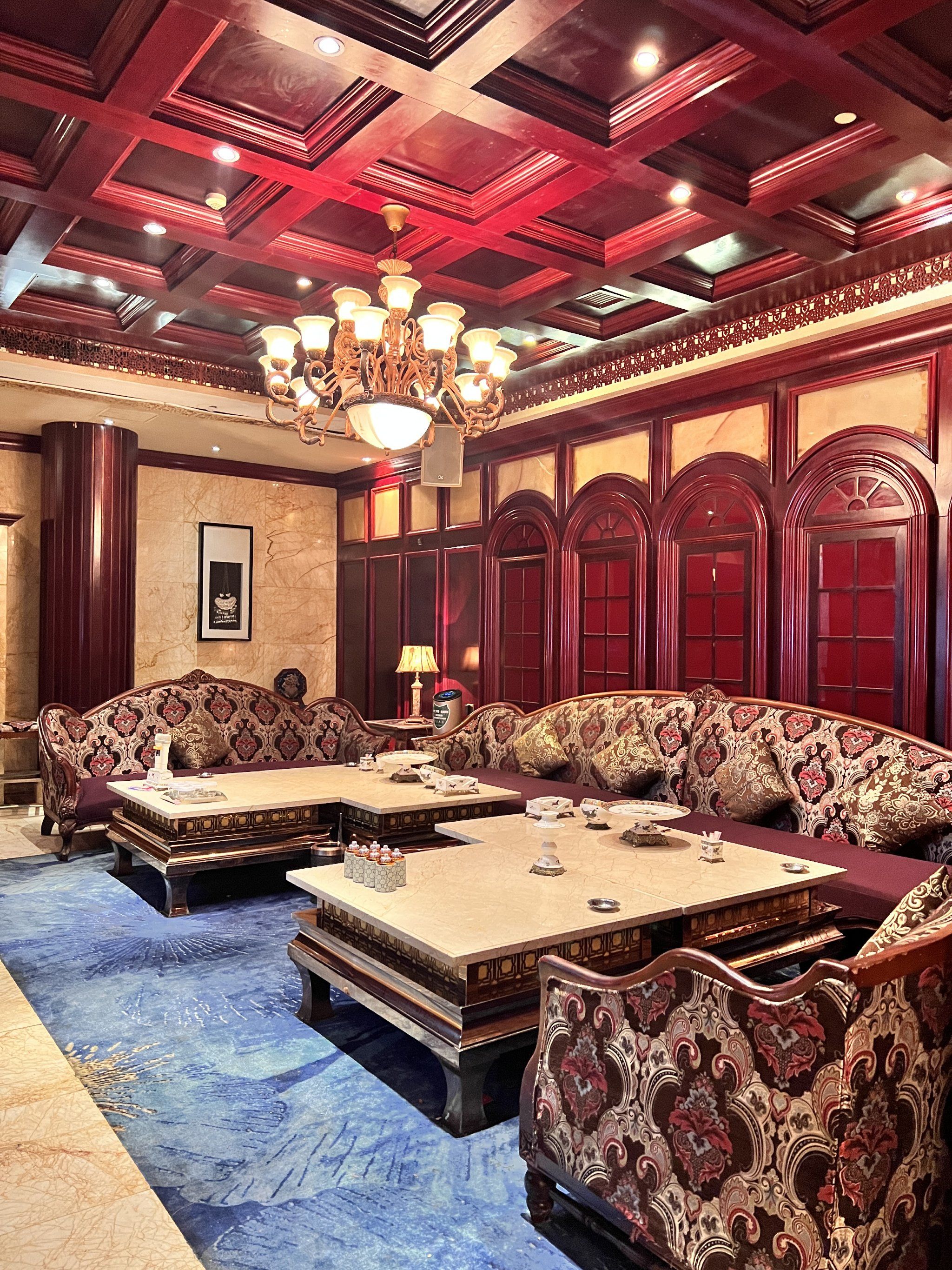 益阳商务ktv中低端区别解析-南县ktv预订